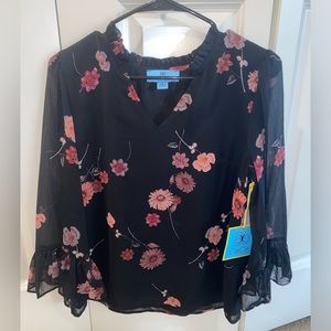 CeCe Floral Ruffle Cuff Blouse size M